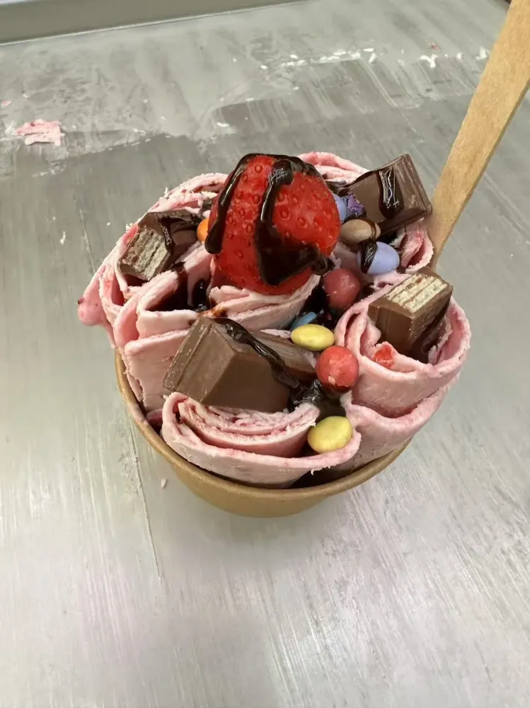 Ice Rolls (6)